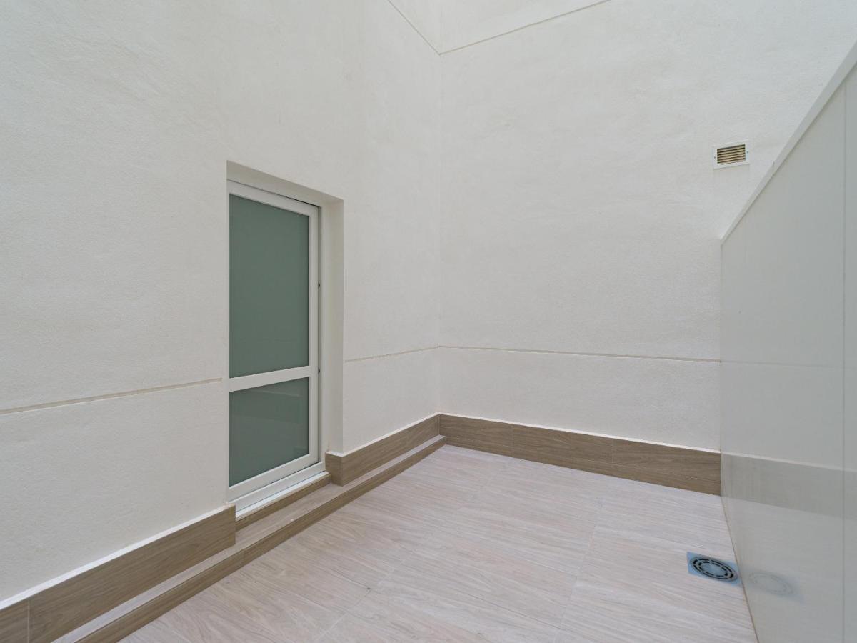 Homeforguest Modern Apartment In Las Canteras With Parking Las Palmas de Gran Canaria Exterior foto