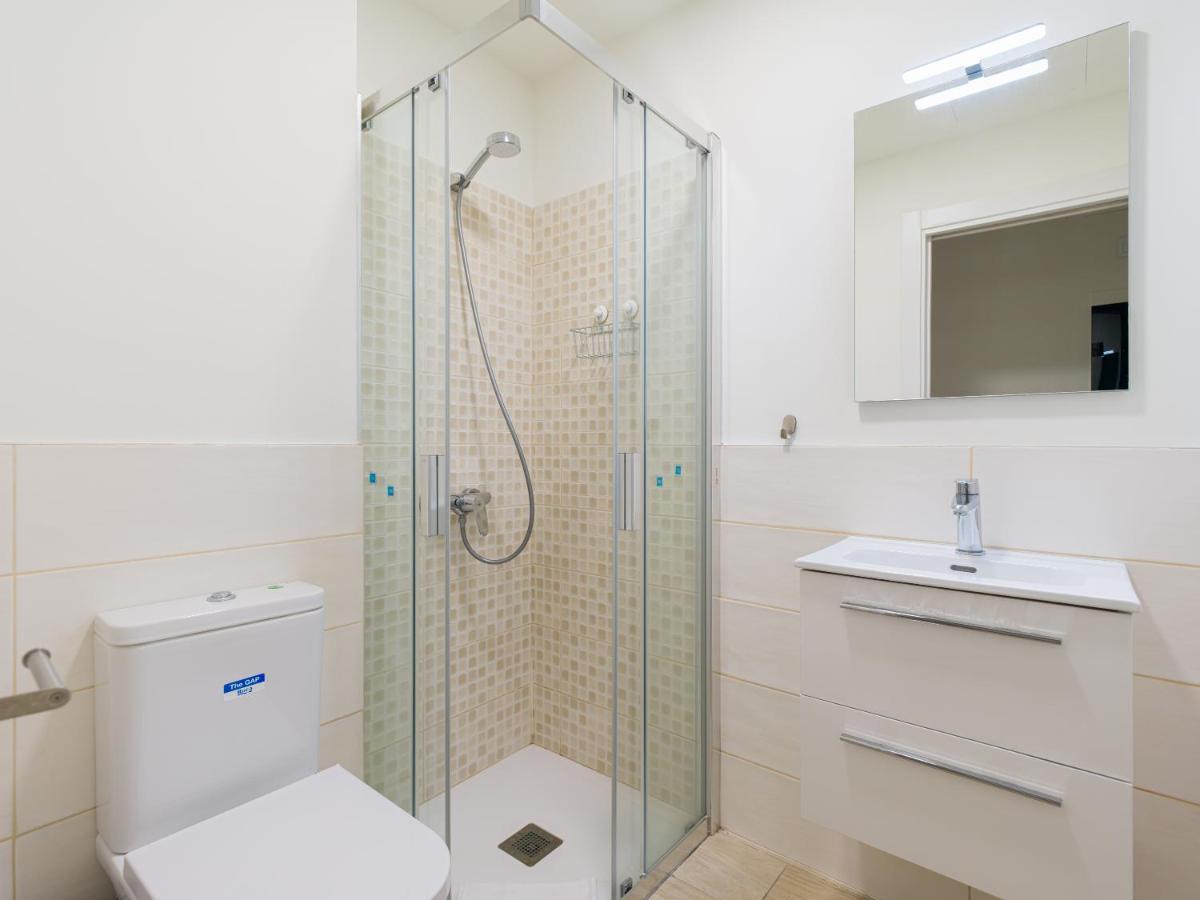 Homeforguest Modern Apartment In Las Canteras With Parking Las Palmas de Gran Canaria Exterior foto